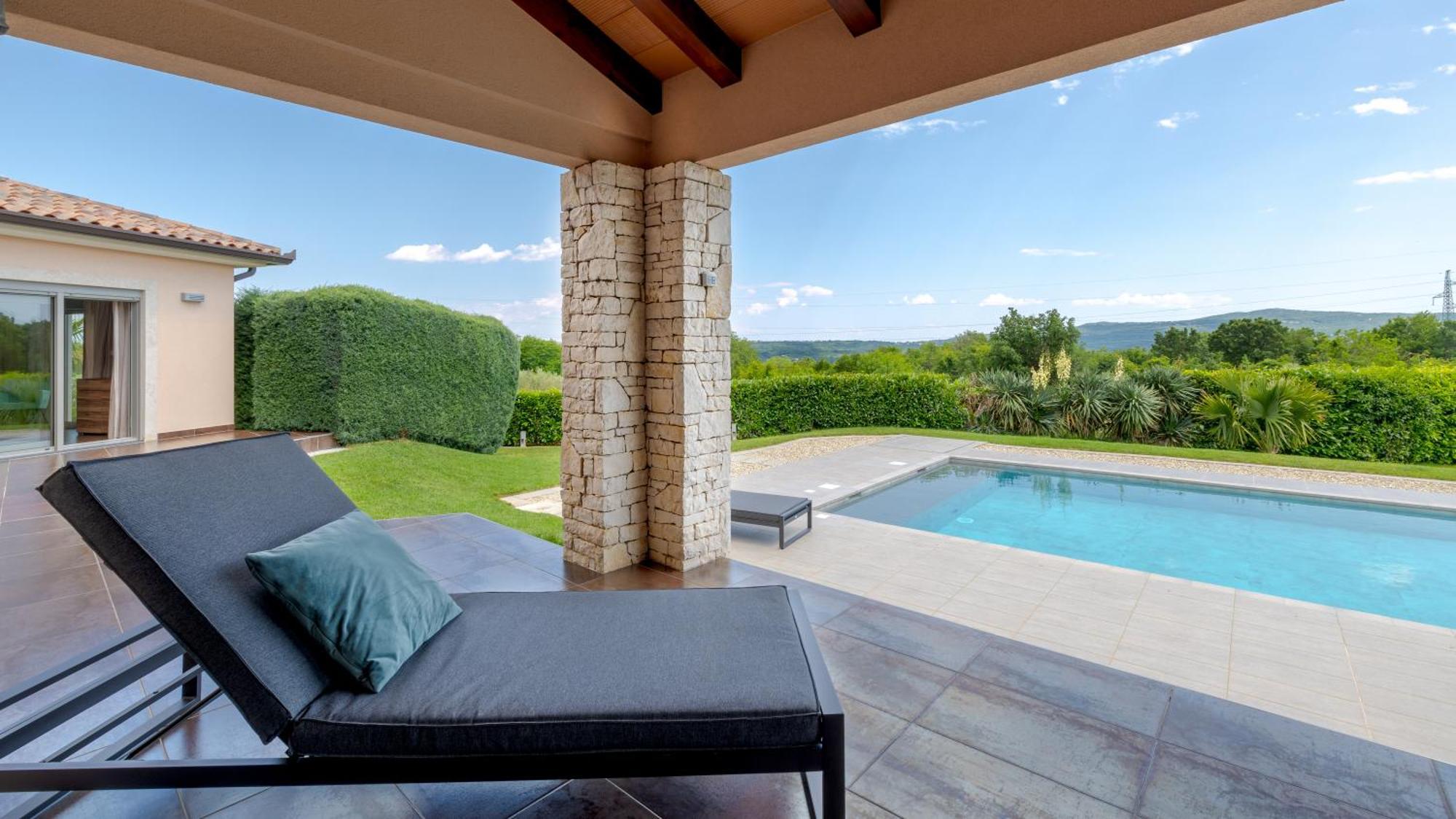 Villa Labin In Zartinj - Luxury Privacy Heated Pool With Auto Cover Exteriör bild