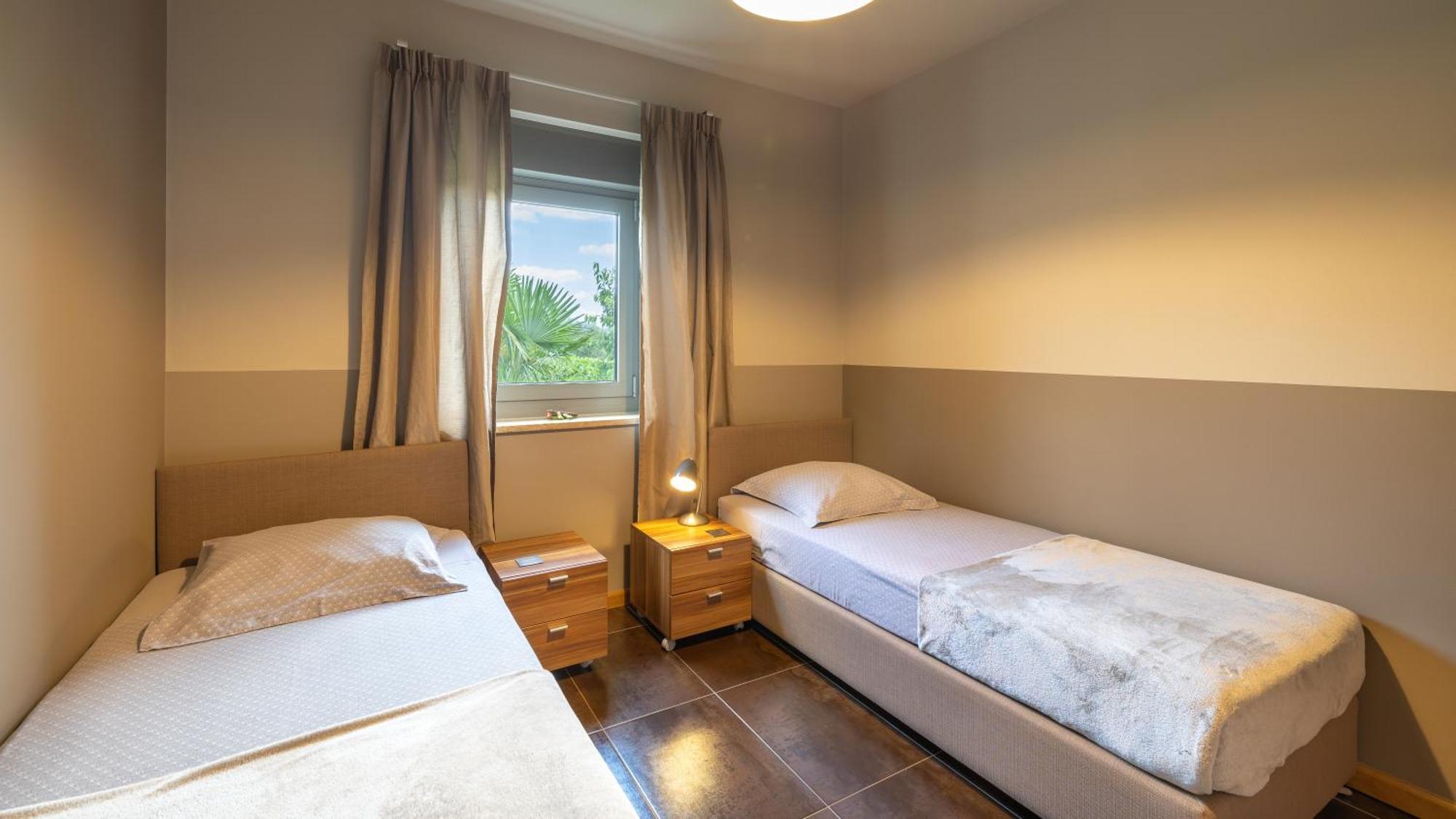 Villa Labin In Zartinj - Luxury Privacy Heated Pool With Auto Cover Exteriör bild