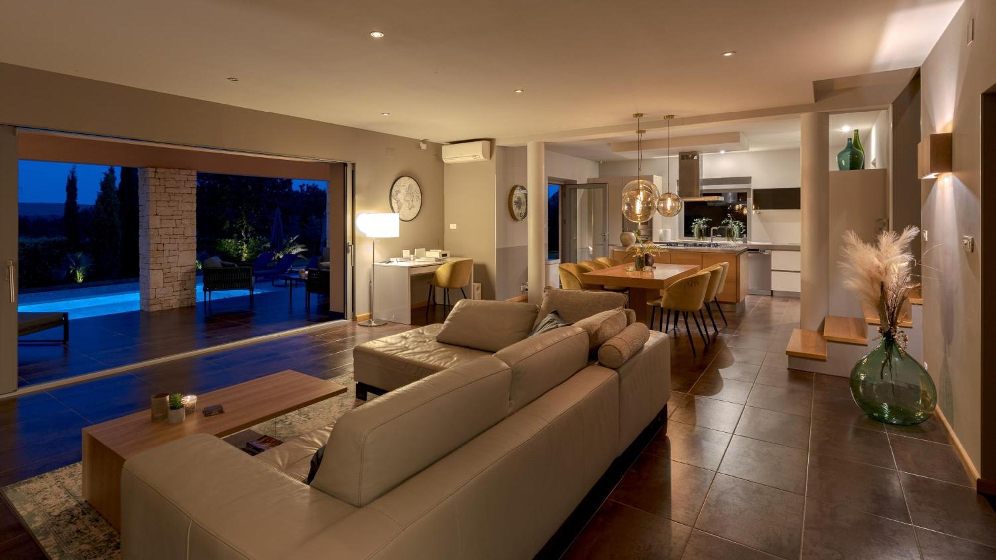 Villa Labin In Zartinj - Luxury Privacy Heated Pool With Auto Cover Exteriör bild